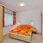 Upscale In Salzburg With Terrace And Country Views *
