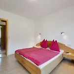 Upscale In Salzburg With Terrace And Country Views *