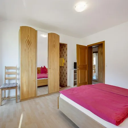 Upscale In Salzburg With Terrace And Country Views Hollersbach im Pinzgau