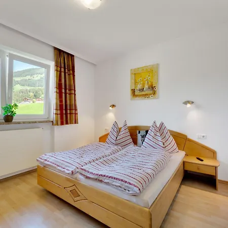 Upscale In Salzburg With Terrace And Country Views *