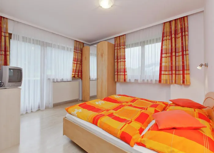 Upscale In Salzburg With Terrace And Country Views *