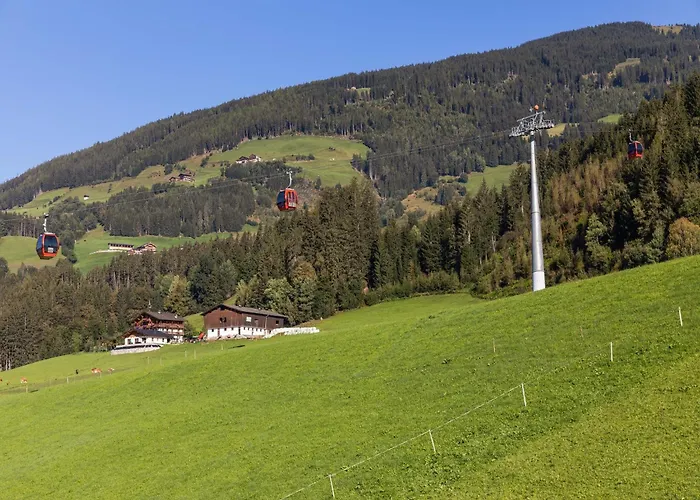 Upscale In Salzburg With Terrace And Country Views Апартаменты