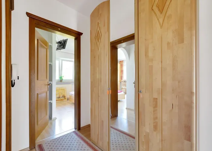 Upscale In Salzburg With Terrace And Country Views Холлерсбах (Пинцгау)